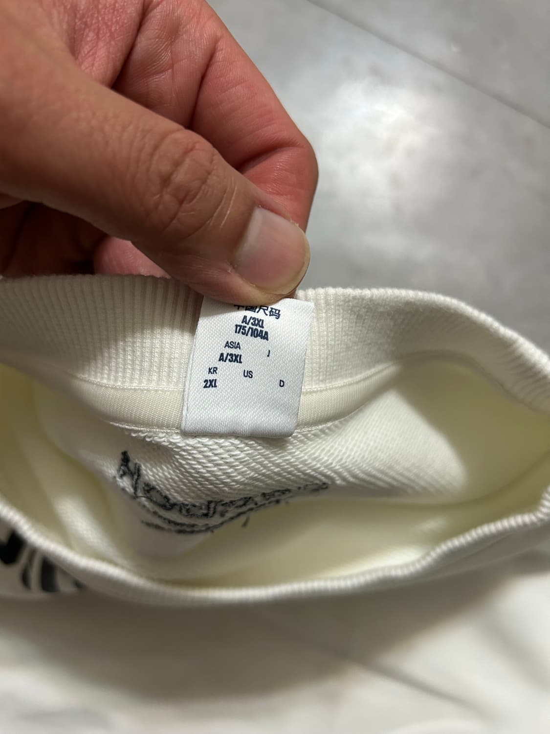 리복 화이트컬러 로고 프린팅 스웻셔츠   110size   상품이미지5