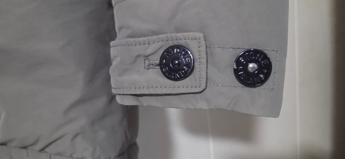 스톤아일랜드 마이크로 레프 파카 90사이즈 택포 상품이미지4