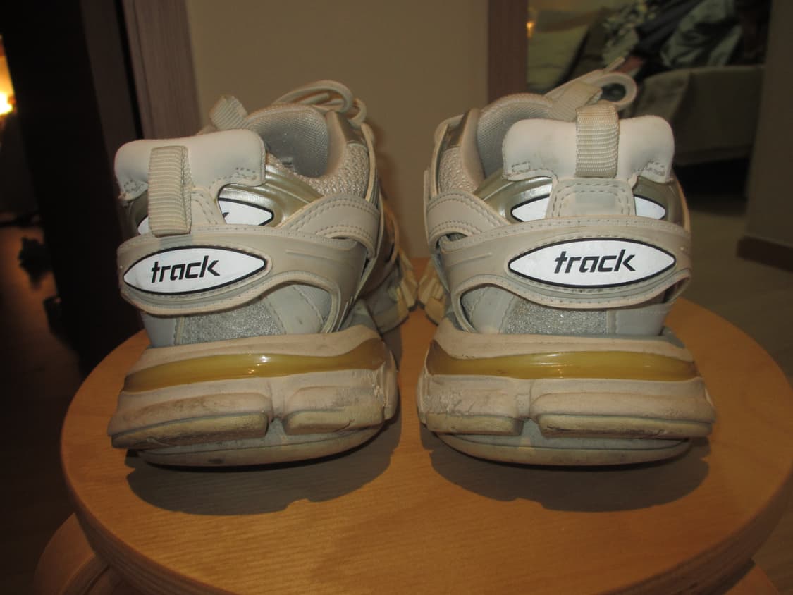 발렌시아가 트랙 스니커즈 아이보리 39 상품이미지2