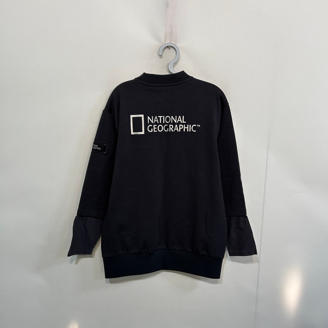 내셔널지오그래픽 여성 기모 맨투맨 티셔츠 90 상품이미지3