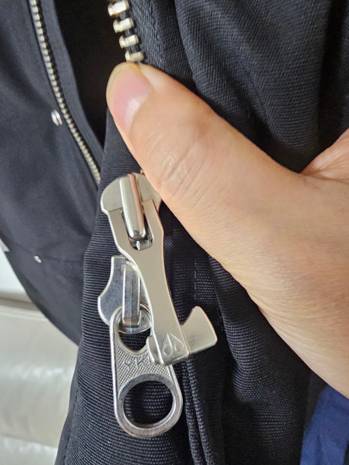 무스너클 23fw 스틸링 패딩(M/100/정품) 상품이미지4