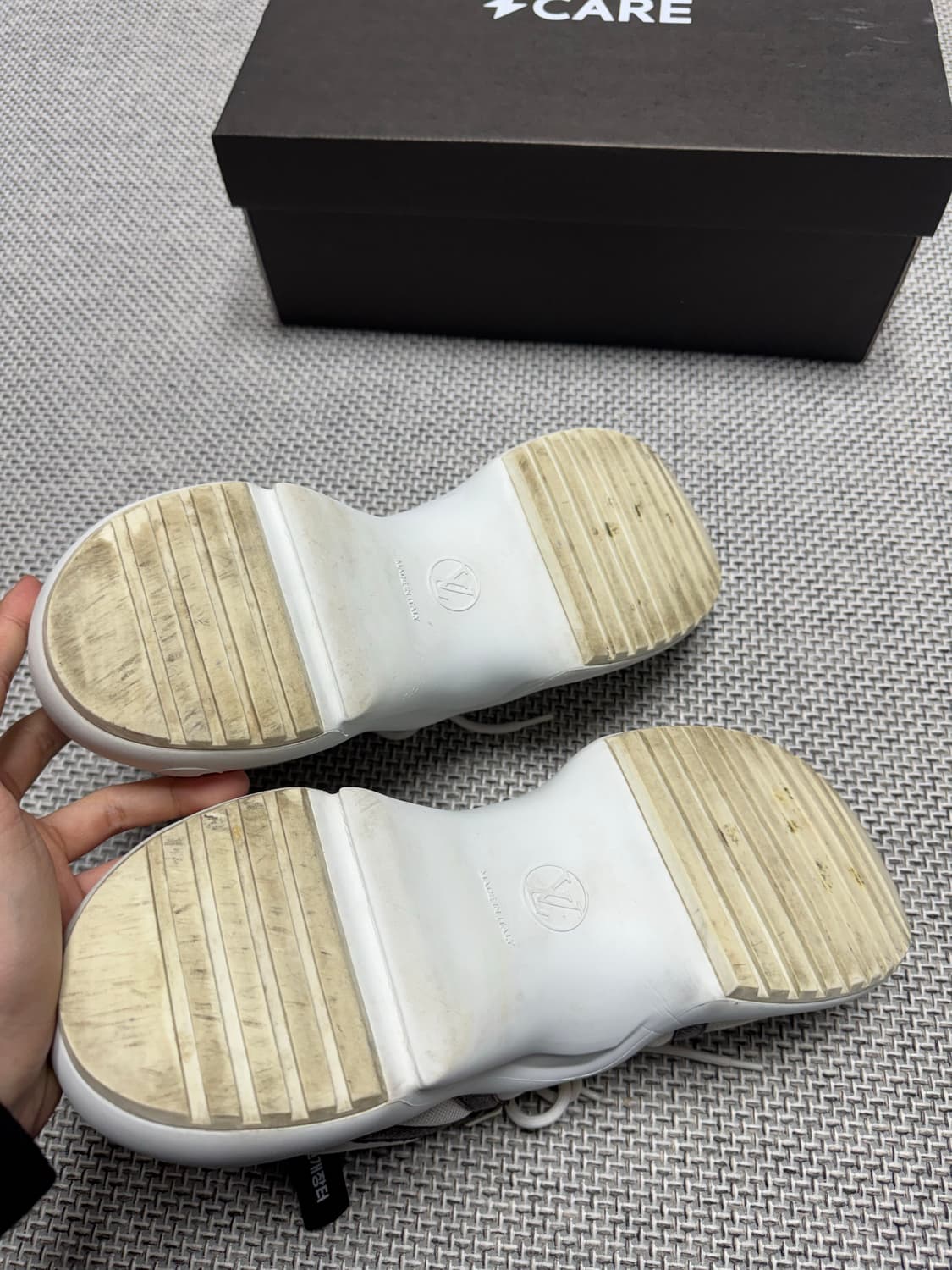 루이비통 아치라이트 스니커즈 신발 상품이미지7