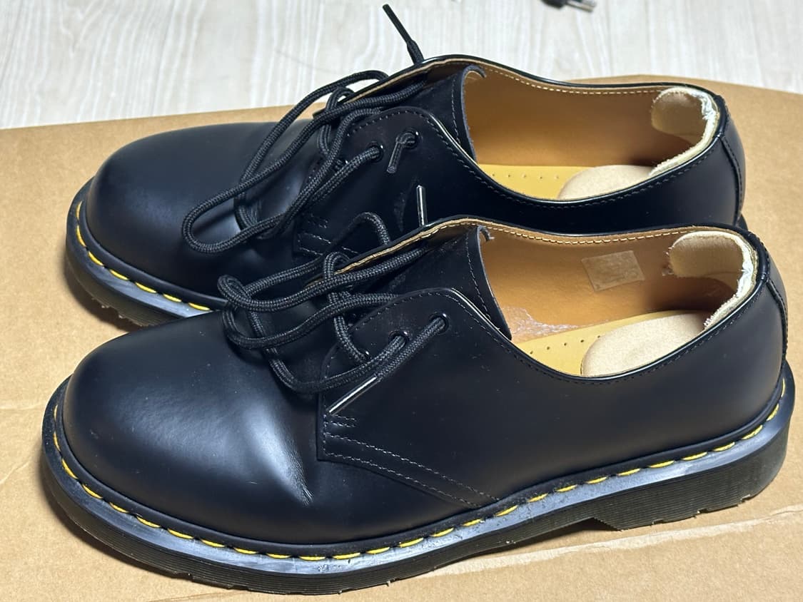 닥터마틴 1461 스무스 260(uk7) 상품이미지1