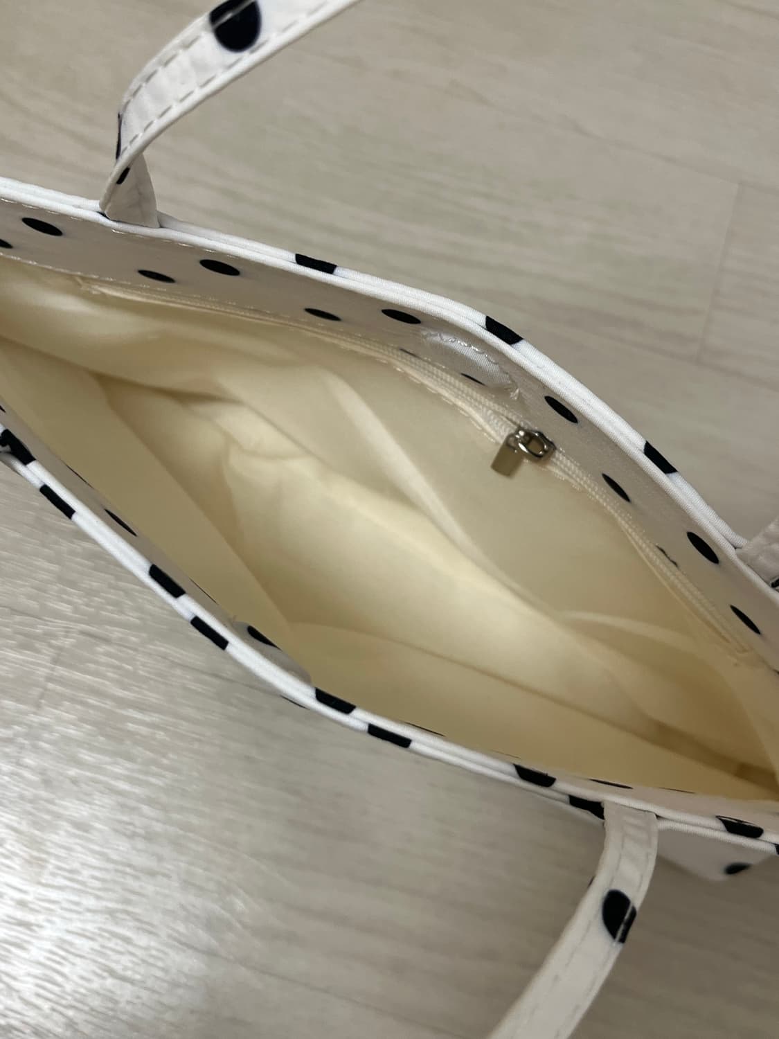 (새상품‼️) 도트 미니백 토트백 가방 상품이미지2