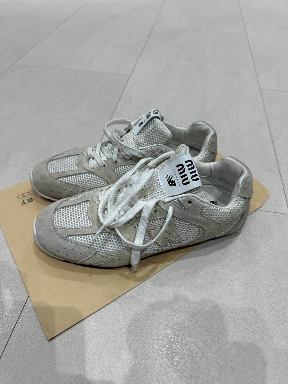 뉴발란스 미우미우 530 상품이미지1