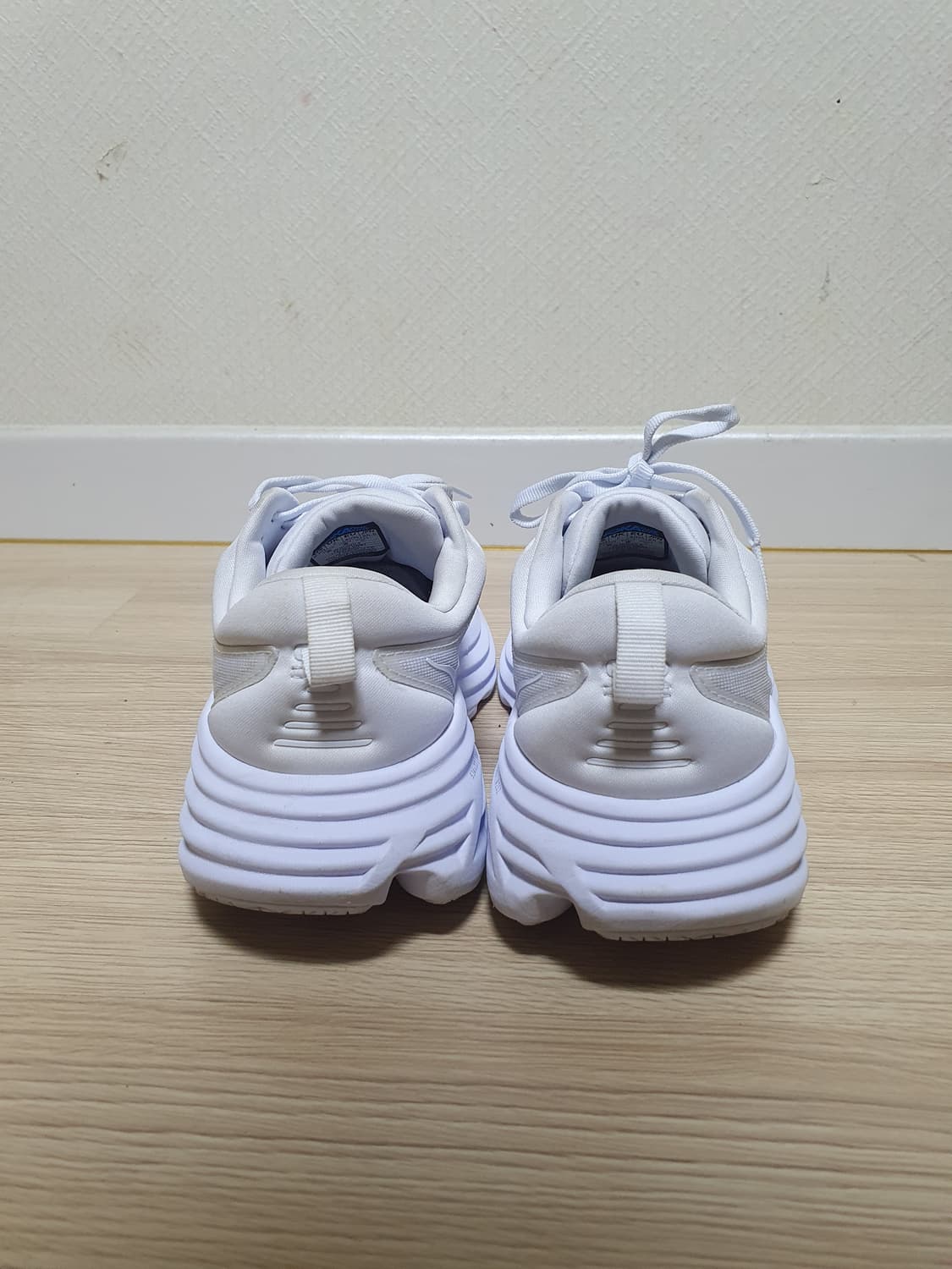 호카 우먼스 본디8 운동화 255 상품이미지5