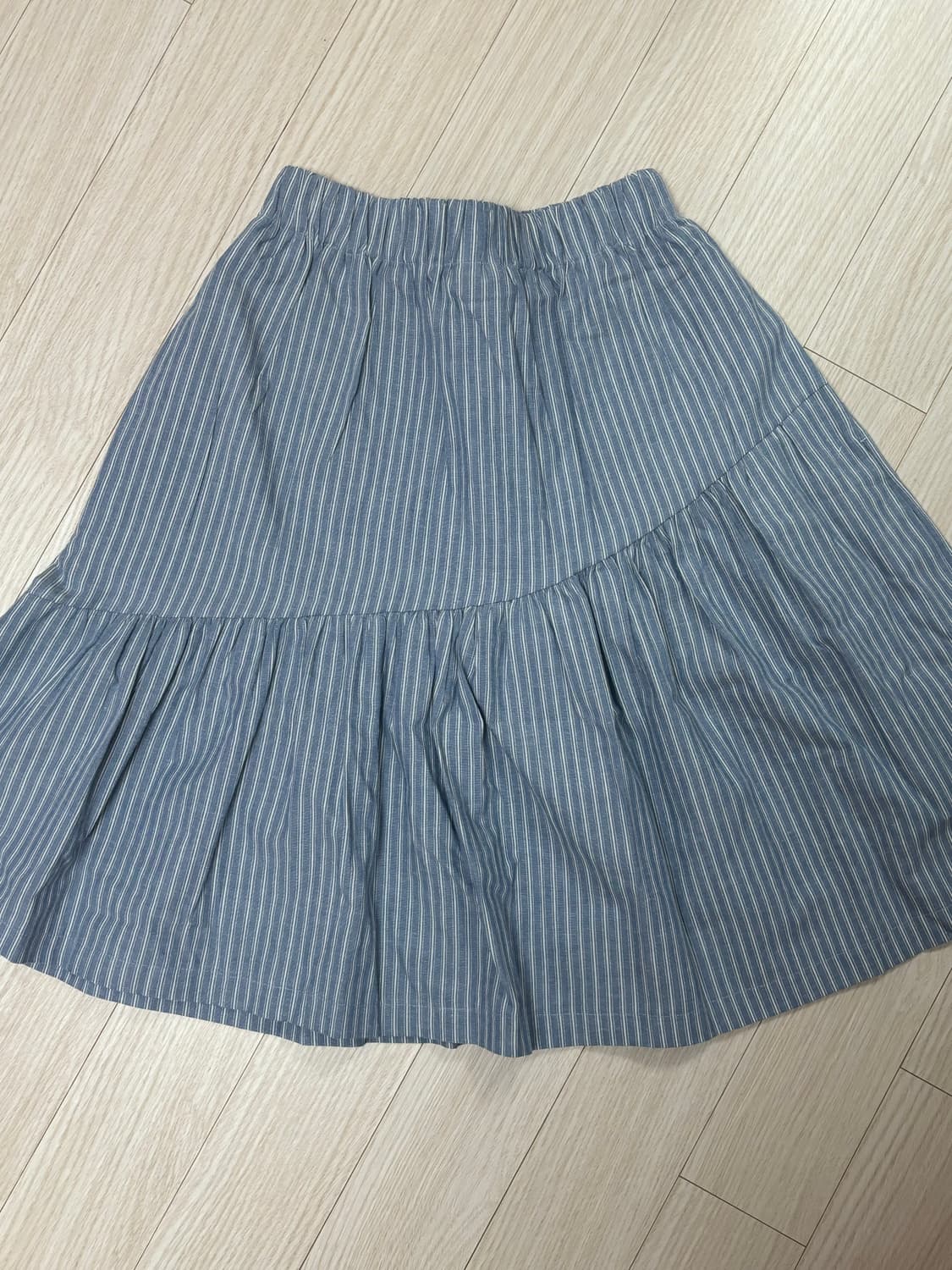 페스토 STRIPE ASYMMETRY SKIRT RAINY DAY 치마 상품이미지5