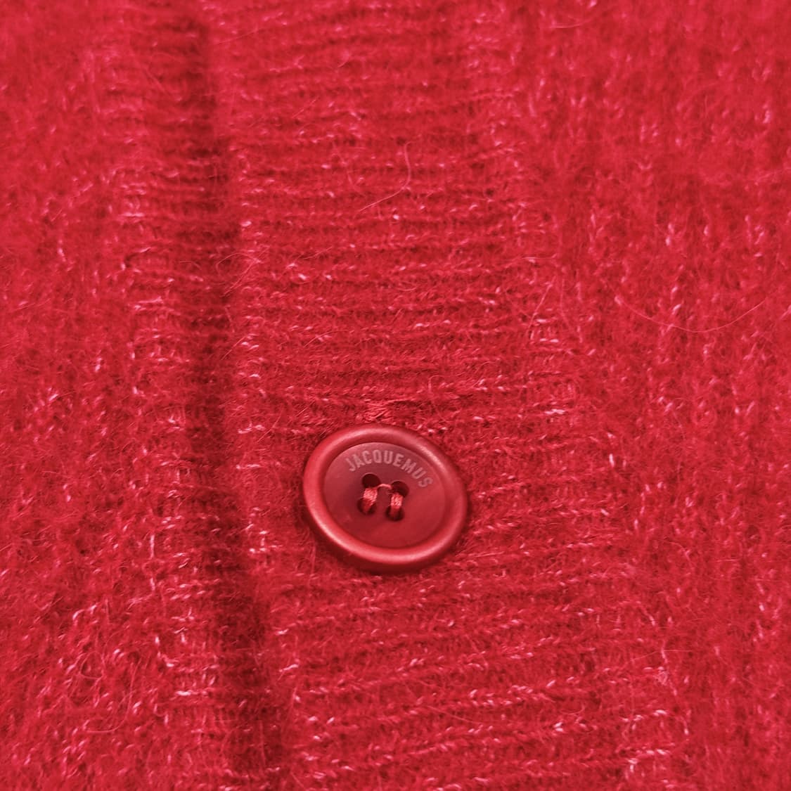 자크뮈스 르 가디건 포 어시메트릭 가디건 레드 상품이미지3