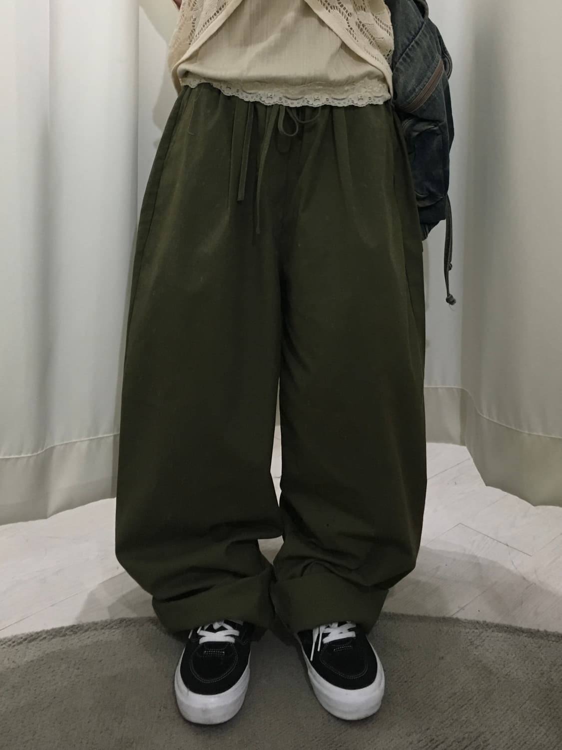 카키 밴딩 와이드 팬츠 상품이미지1