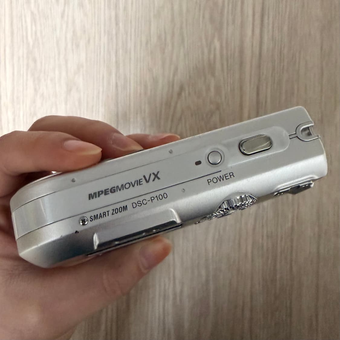 소니 사이버샷 DSC-P100 상품이미지4