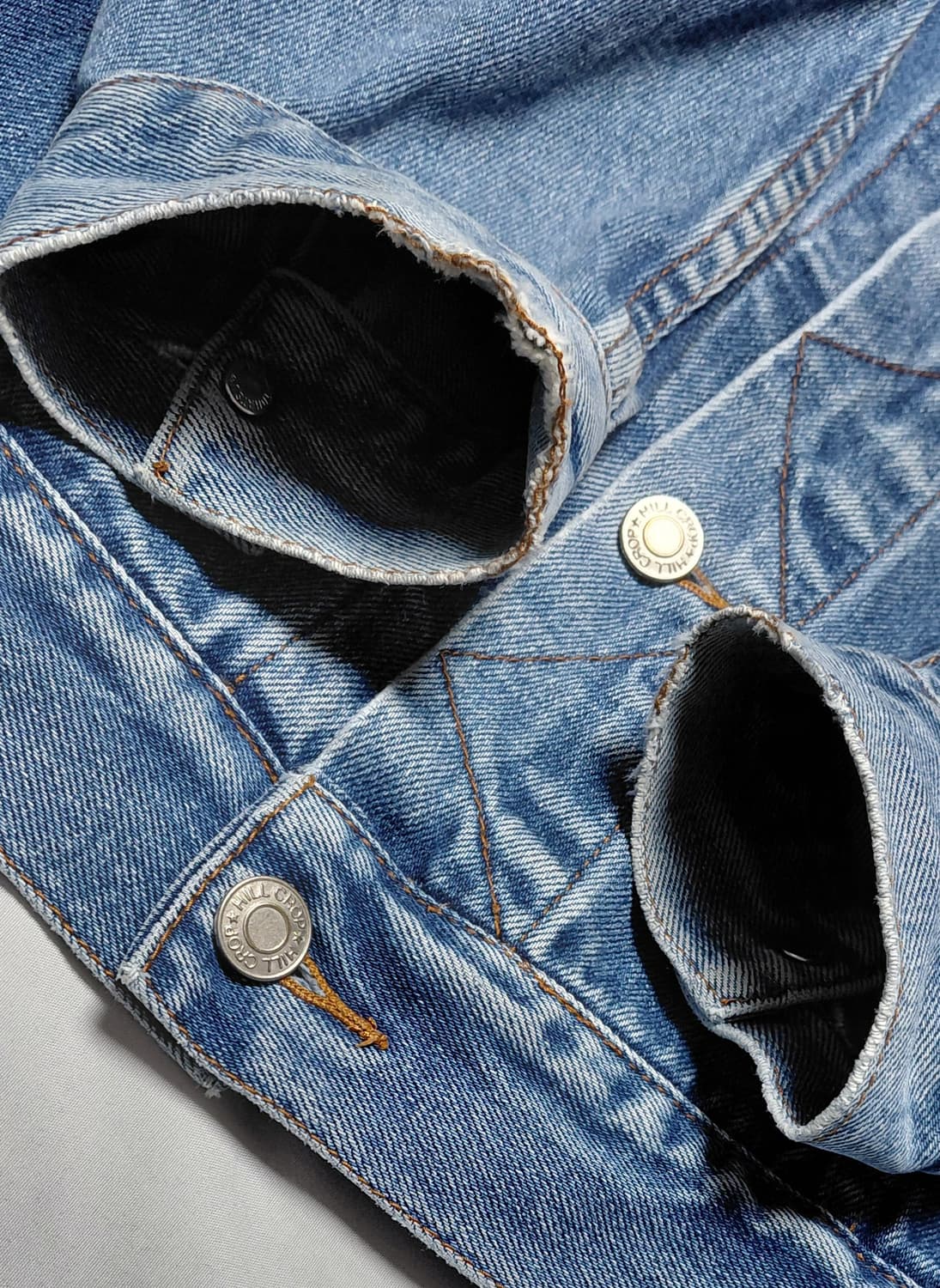 [L] Hill Crop 힐 크롭 3세대 데님 트래커 자켓 상품이미지10