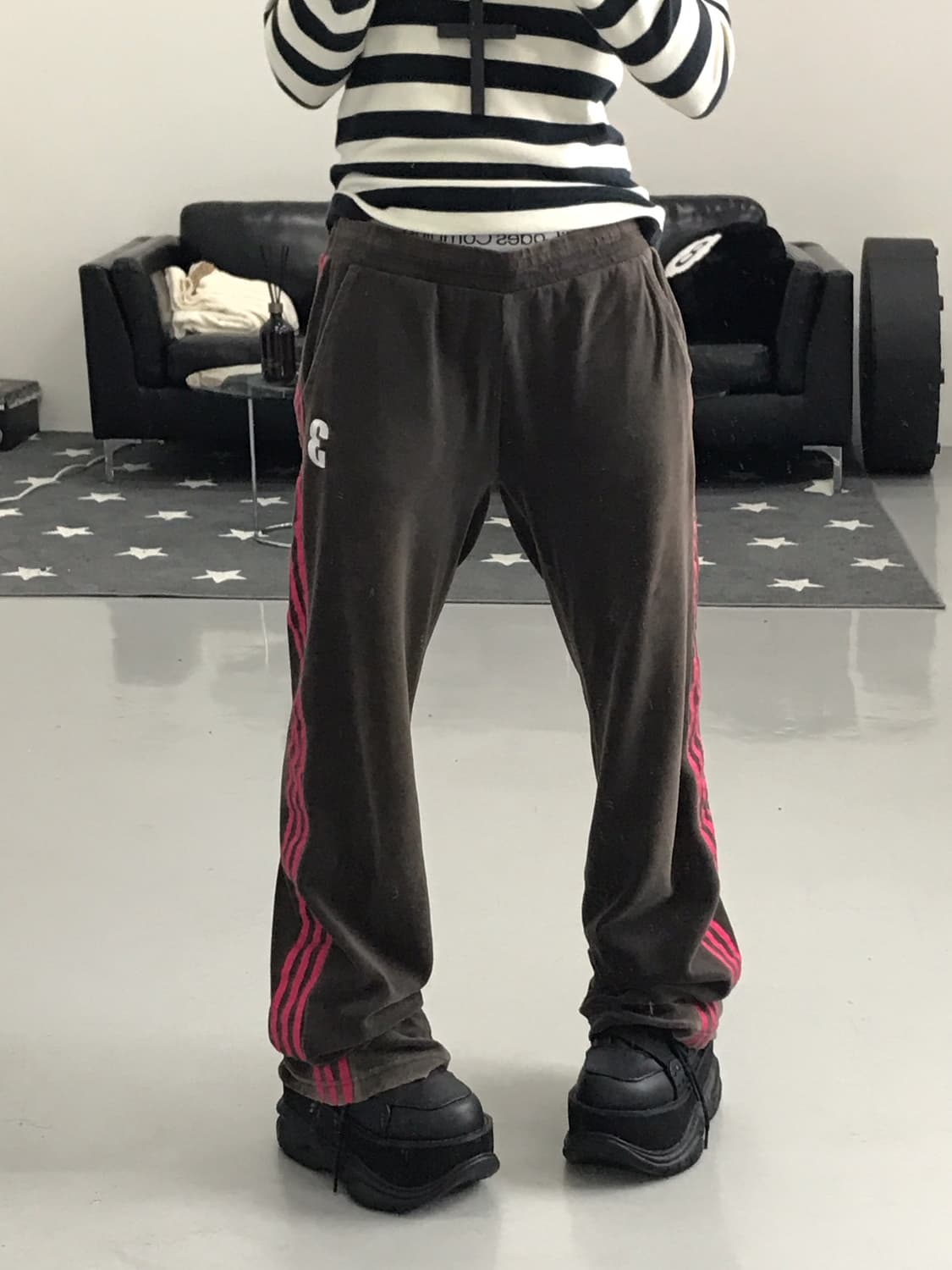 Adidas Y2k velvet track pants 상품이미지2