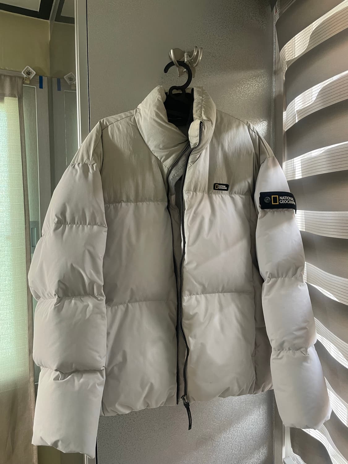 내셔널 지오그래픽 숏패딩 M 상품이미지1