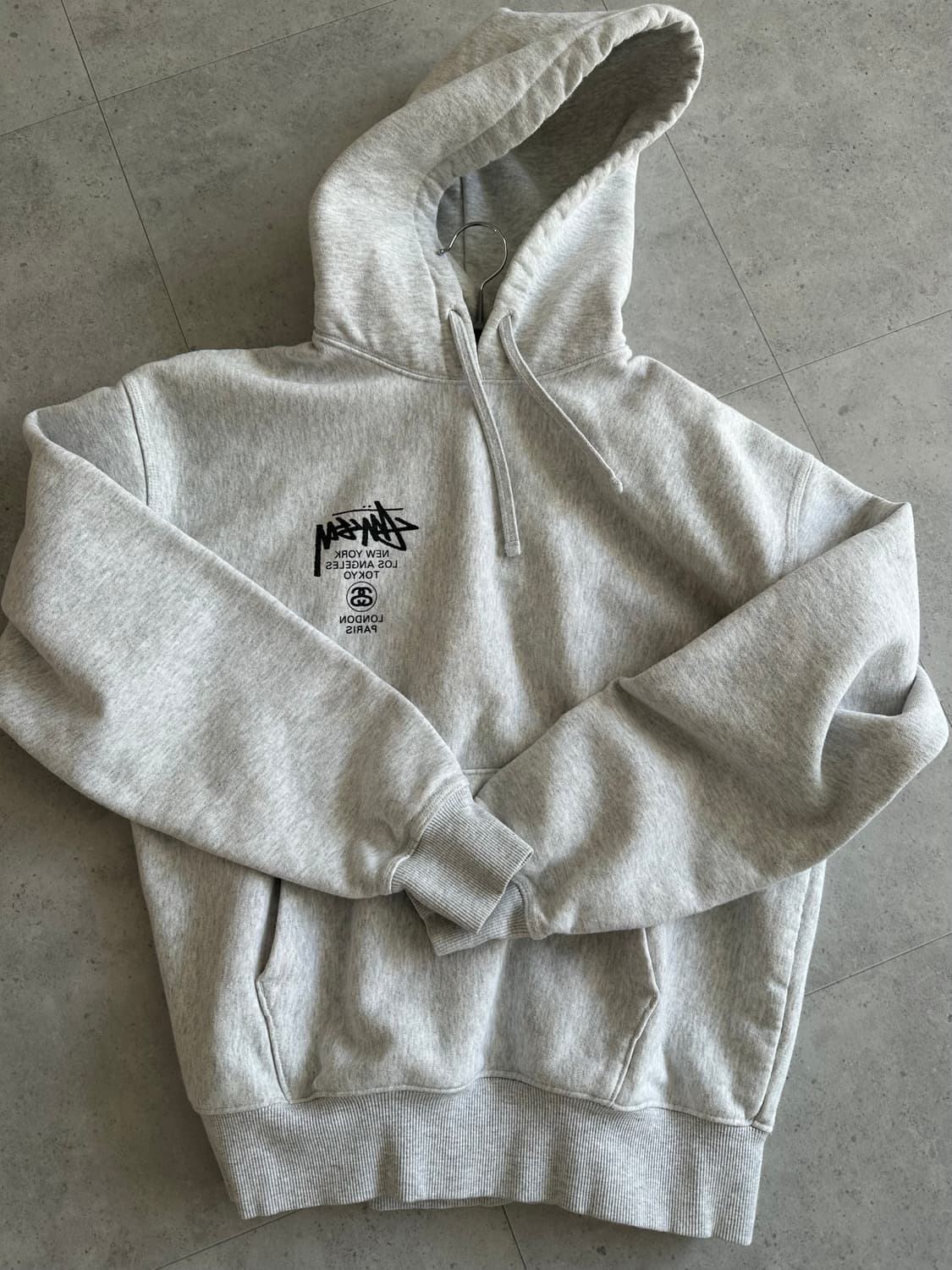 스투시 월드투어 후드 애쉬 헤더 상품이미지1