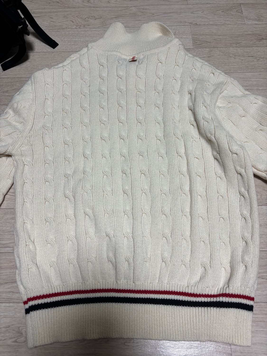 오가프 Wool Collar Cable Knit Ivory 상품이미지2