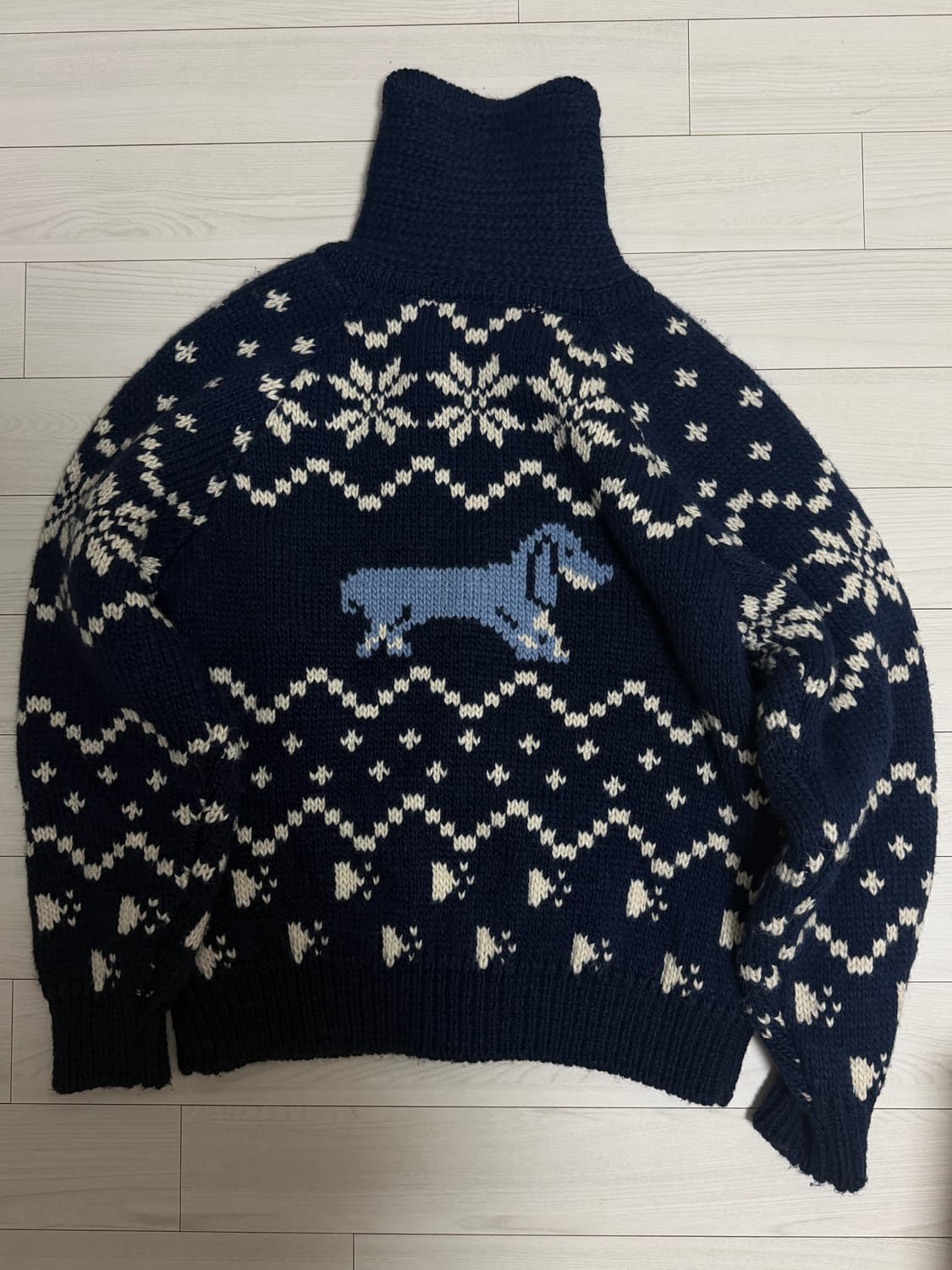 farven 파르벵 홀리데이 퍼피 집업 울 가디건 코위찬 상품이미지2