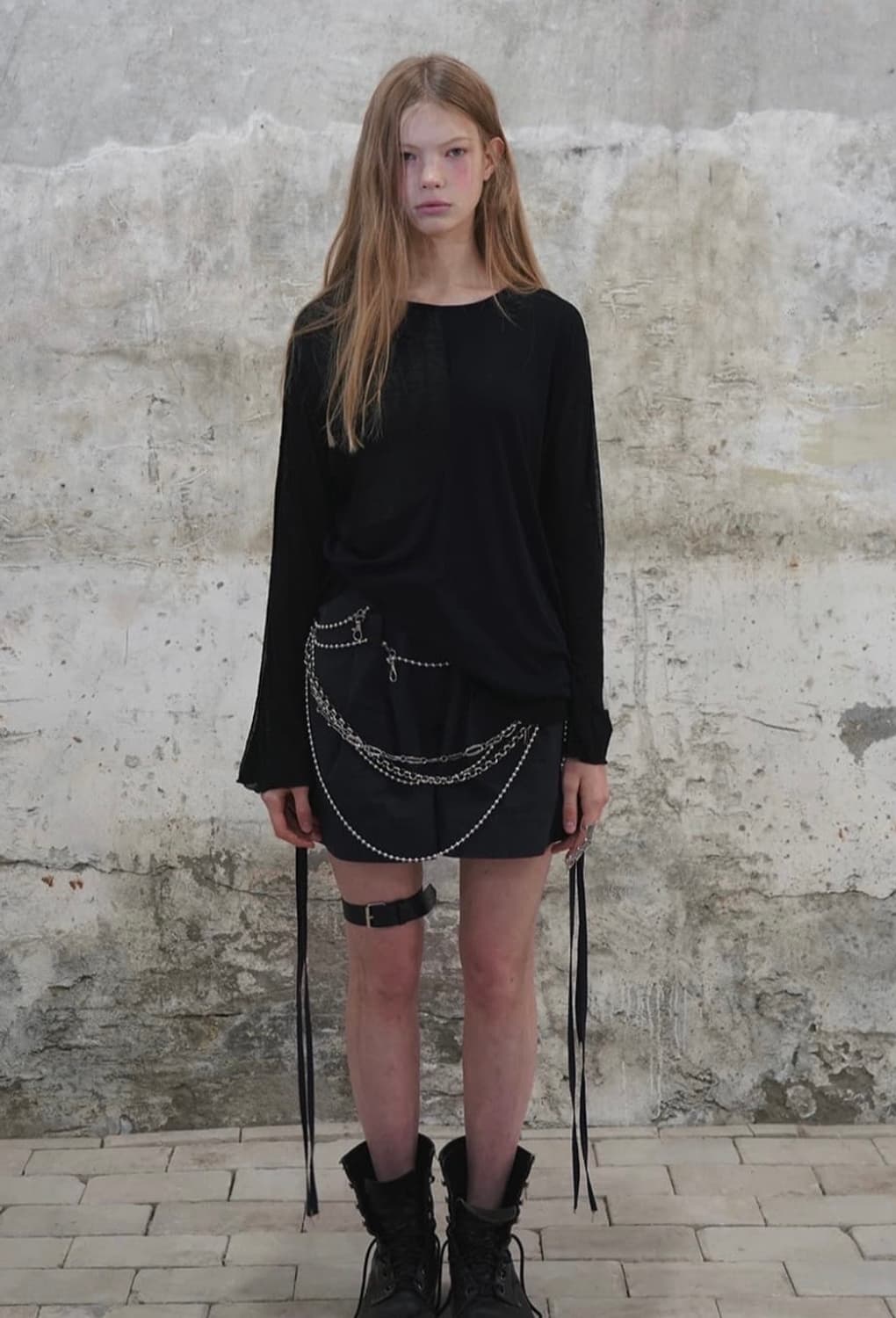 Dared 데어드 SHADOW CUT TOP 상품이미지1