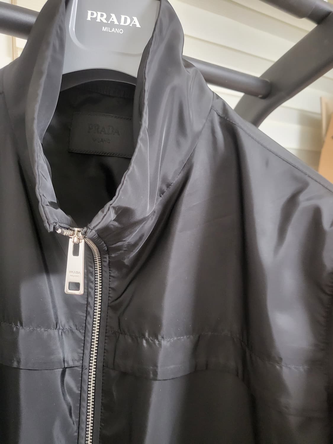 22SS 프라다 리나일론 바람막이 자켓 50 상품이미지4