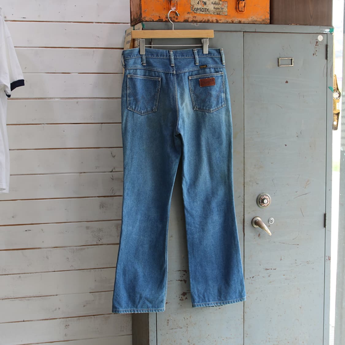 (착용컷) 80's Wrangler 945DEN 부츠컷 진 (32) 상품이미지2