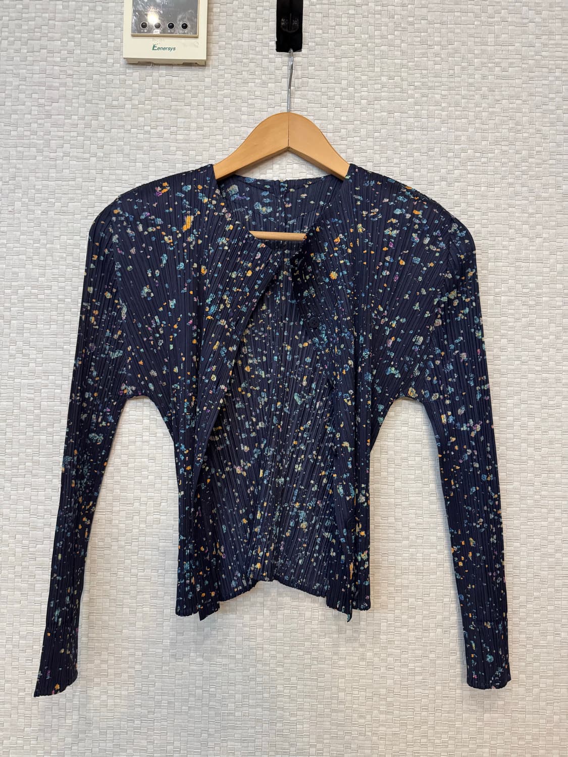 플리츠플리즈 인첸트 가디건  상품이미지2