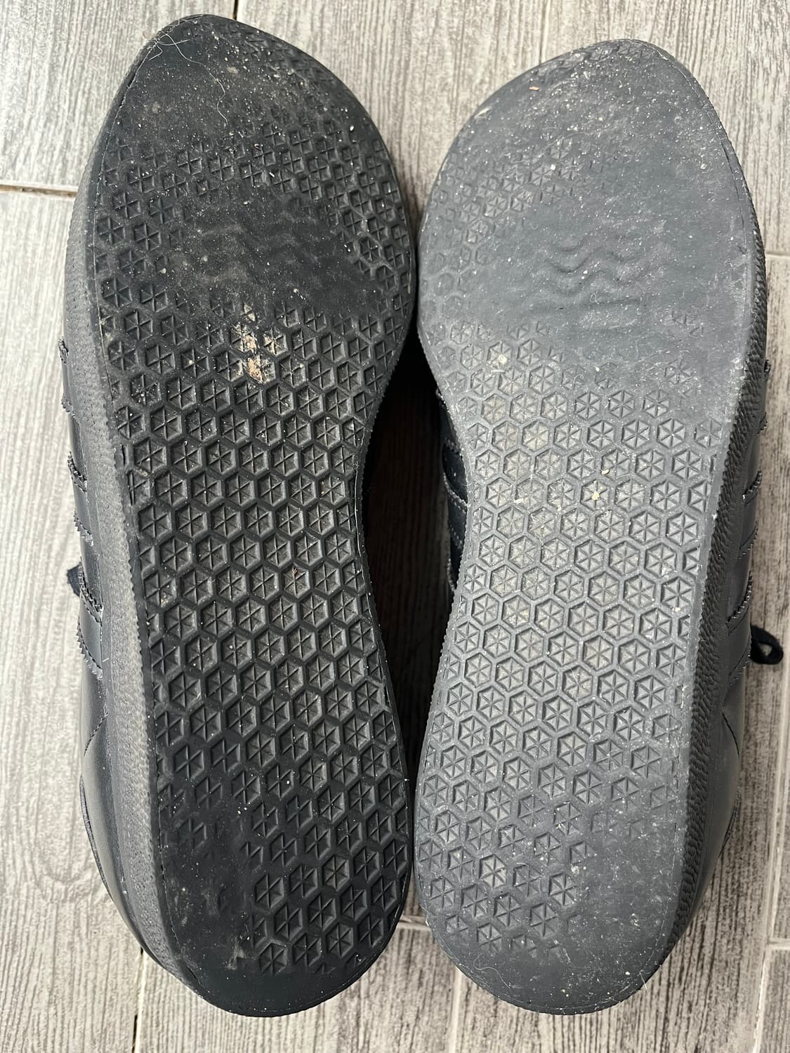 아디다스 가젤 레더 올블랙 280 상품이미지3