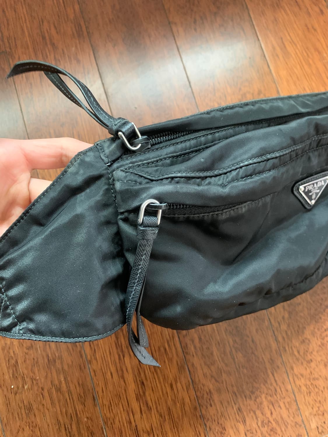 프라다 힙색 상품이미지3