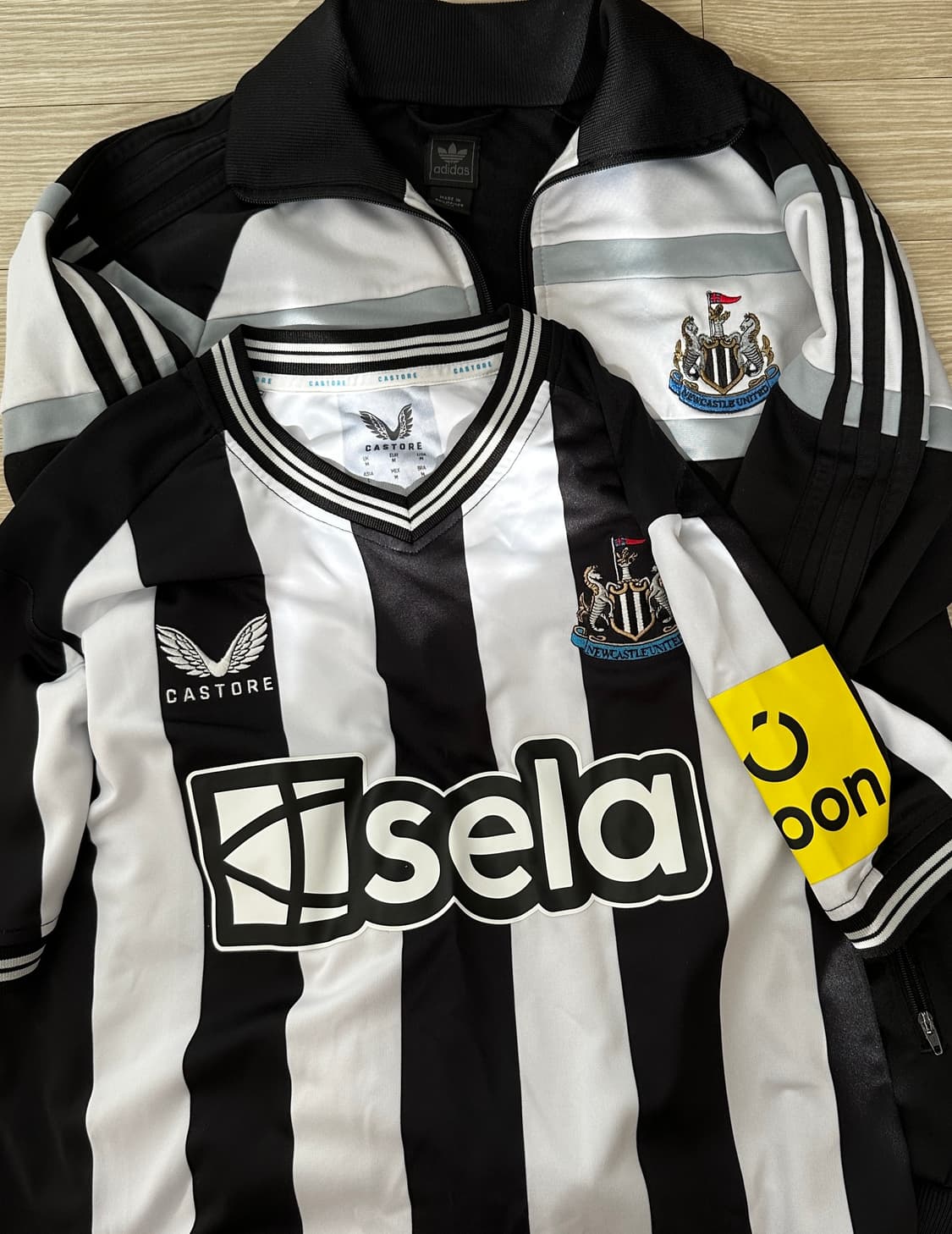 뉴캐슬올드스쿨져지, 뉴캐슬 23-24 유니폼 (이사크) 상품이미지1