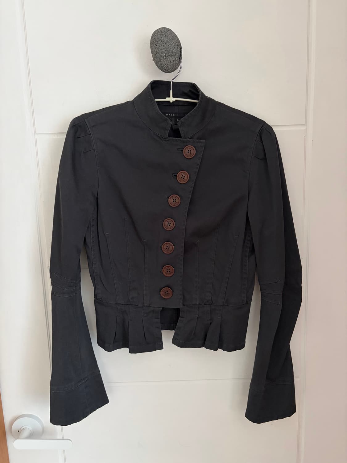 마크제이콥스 00s 비대칭 버튼업 자켓 상품이미지1