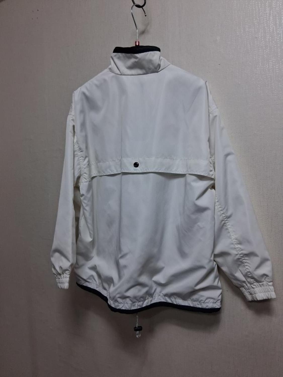 Sergio Tacchini 화이트 반집업 바람막이점퍼 반기모 춘추 루즈 상품이미지2