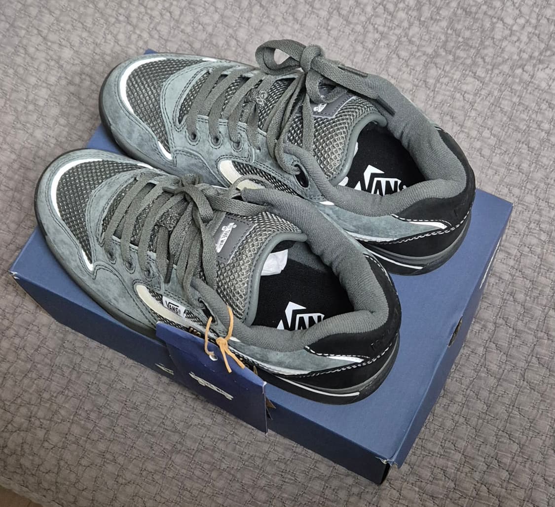 반스 로울리 XLT LX 건메탈 상품이미지3