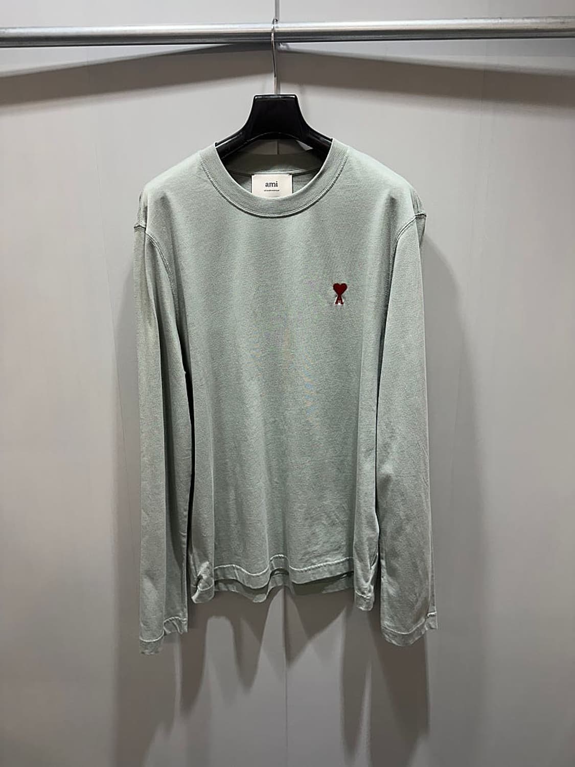 (정품/새상품) 아미 남성 그레이 블루 하트 로고 롱슬리브 상품이미지1