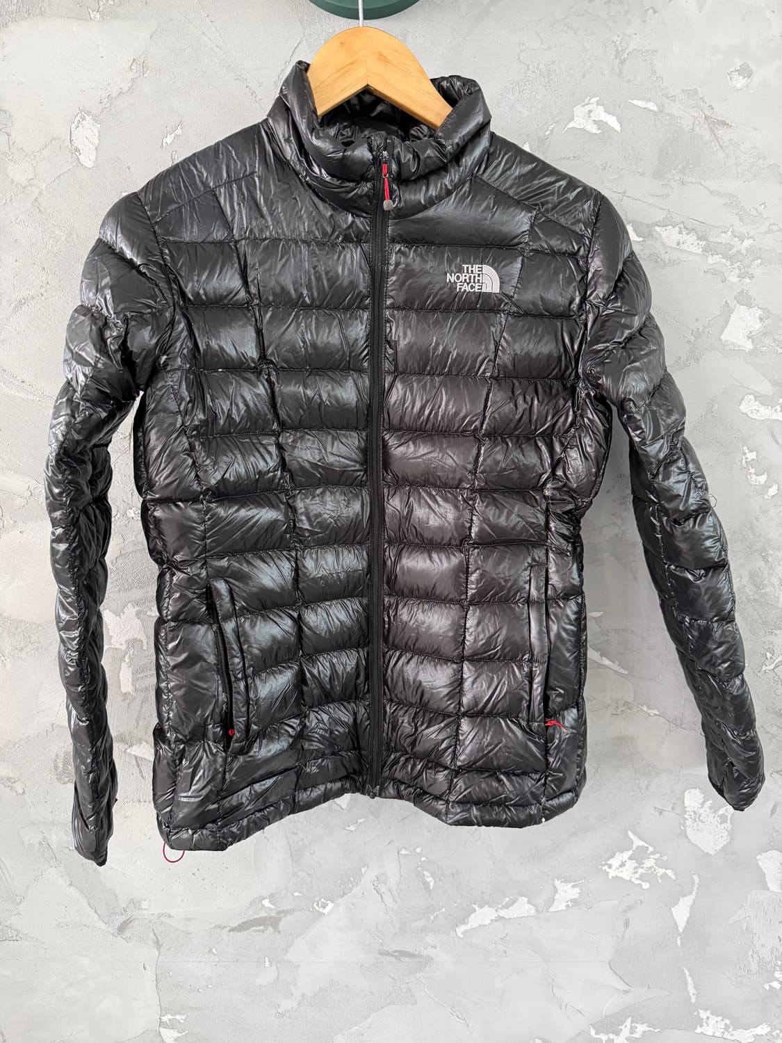 노스페이스 서밋시리즈 구스다운 패딩 판매 
사이즈 90  상품이미지1