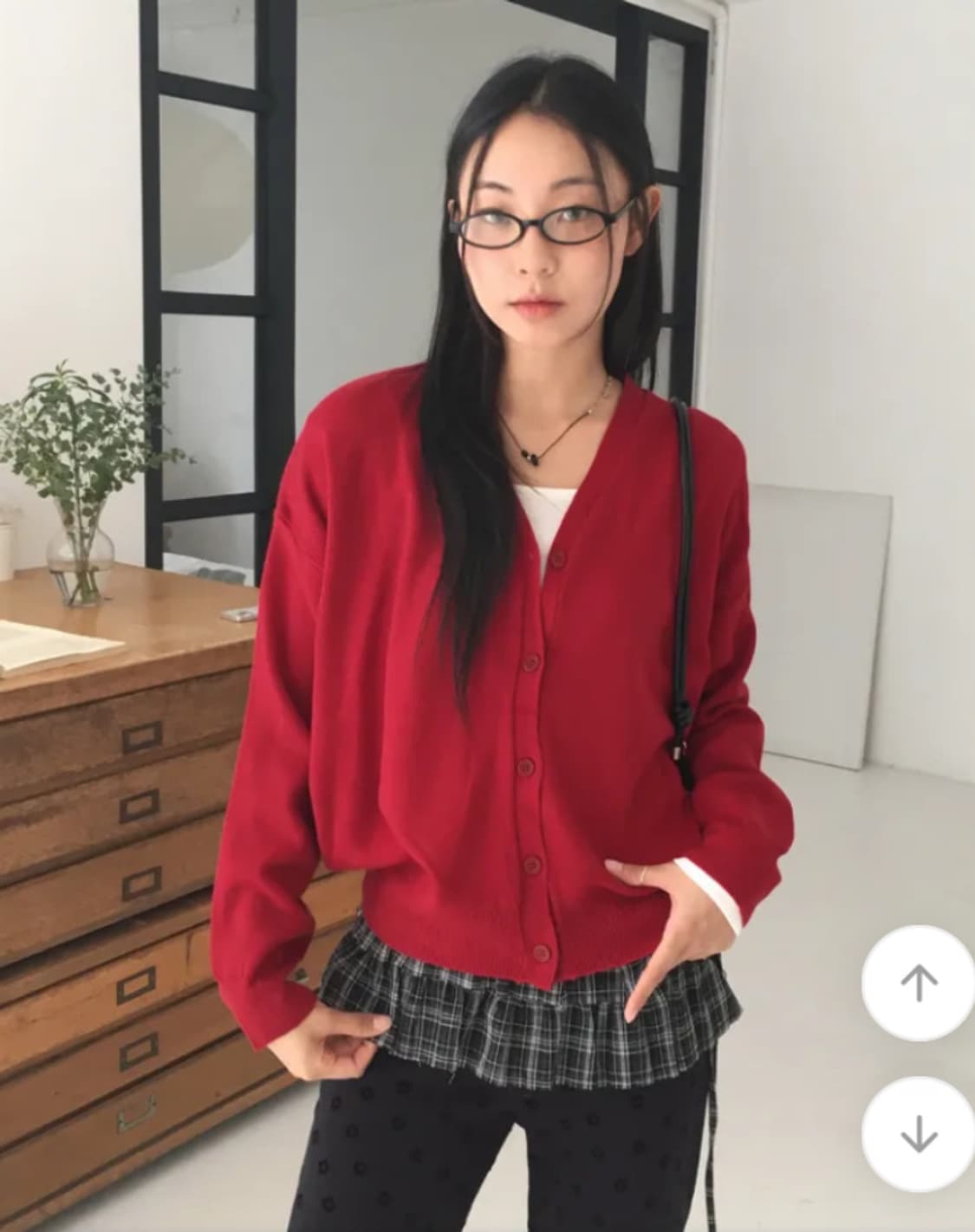 원더원더 아미드 베이직 브이넥 니트 가디건 상품이미지3