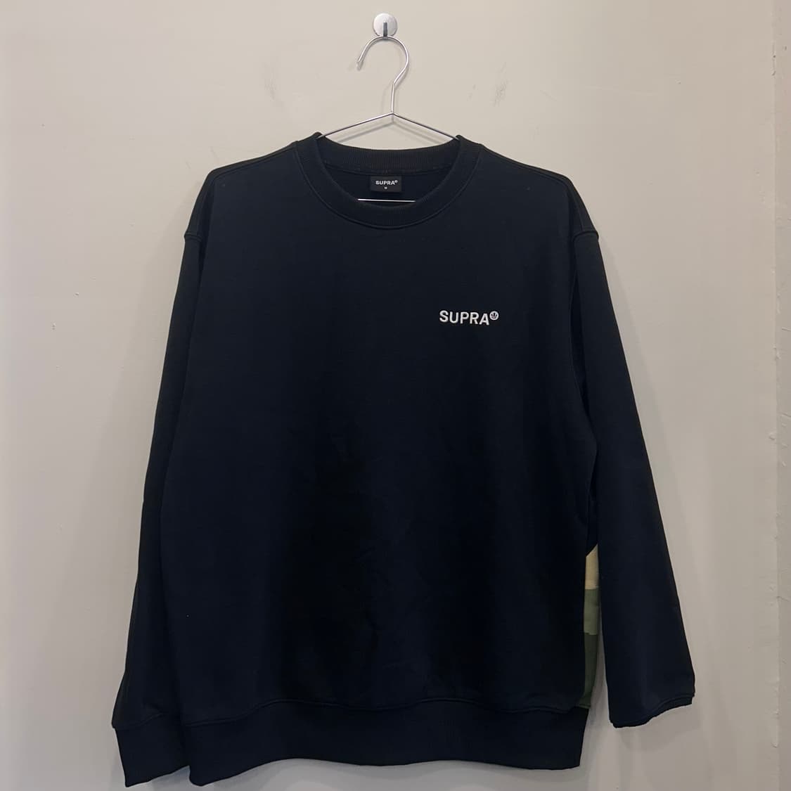 SUPRA 오버핏 백프린팅 맨투맨 상품이미지2