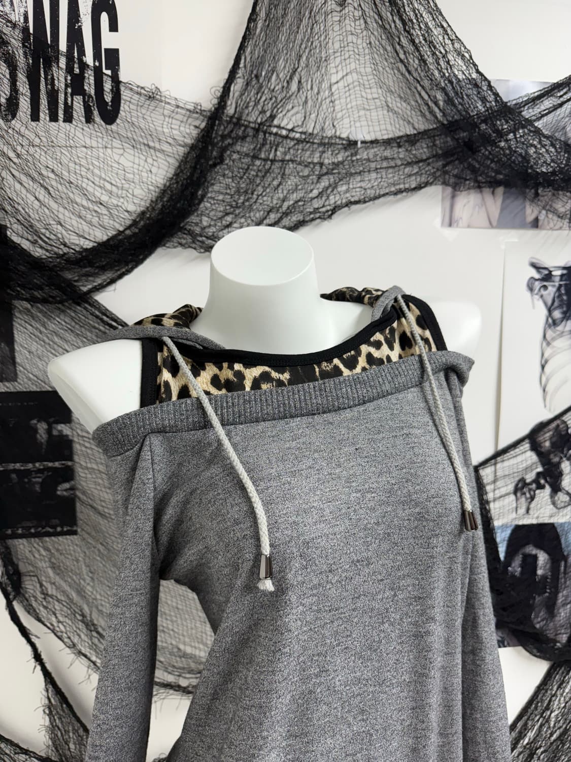 Gyaru mood slimfit hoodie longsleeve 상품이미지2