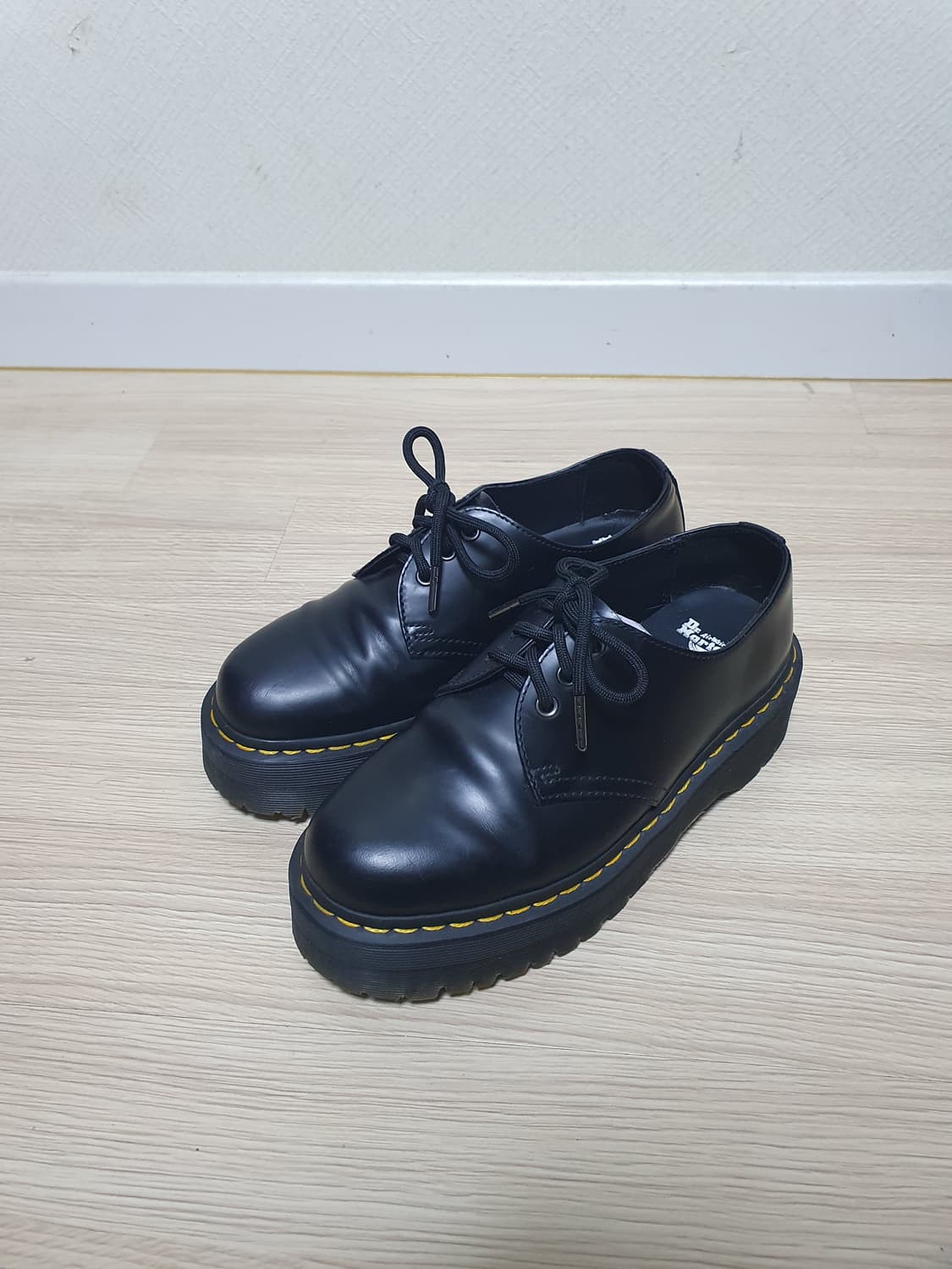 닥터마틴 1461 쿼드 블랙 250 상품이미지4