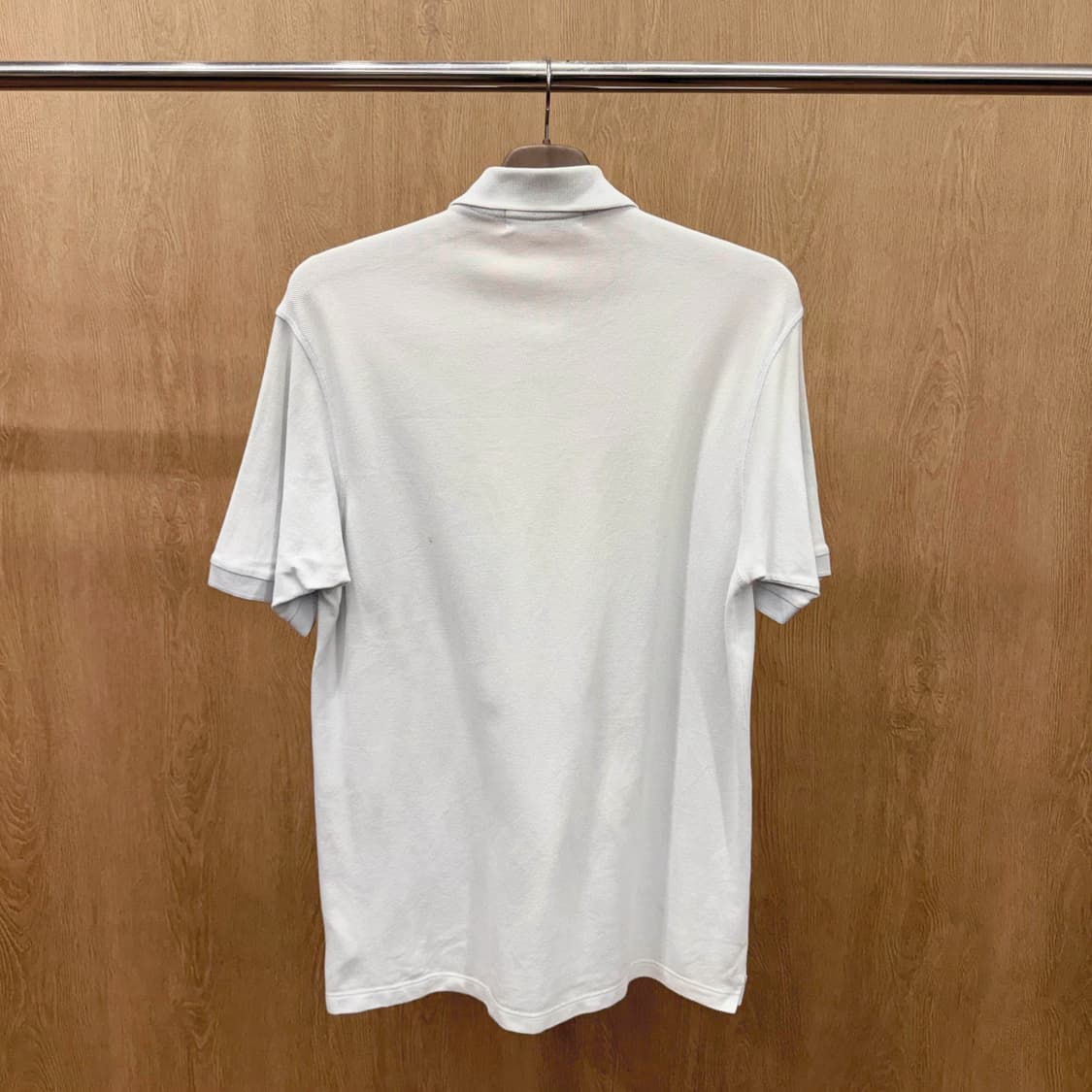 버버리 버버리스 반팔 카라티 포켓 로고 자수 디테일 연하늘 상품이미지3