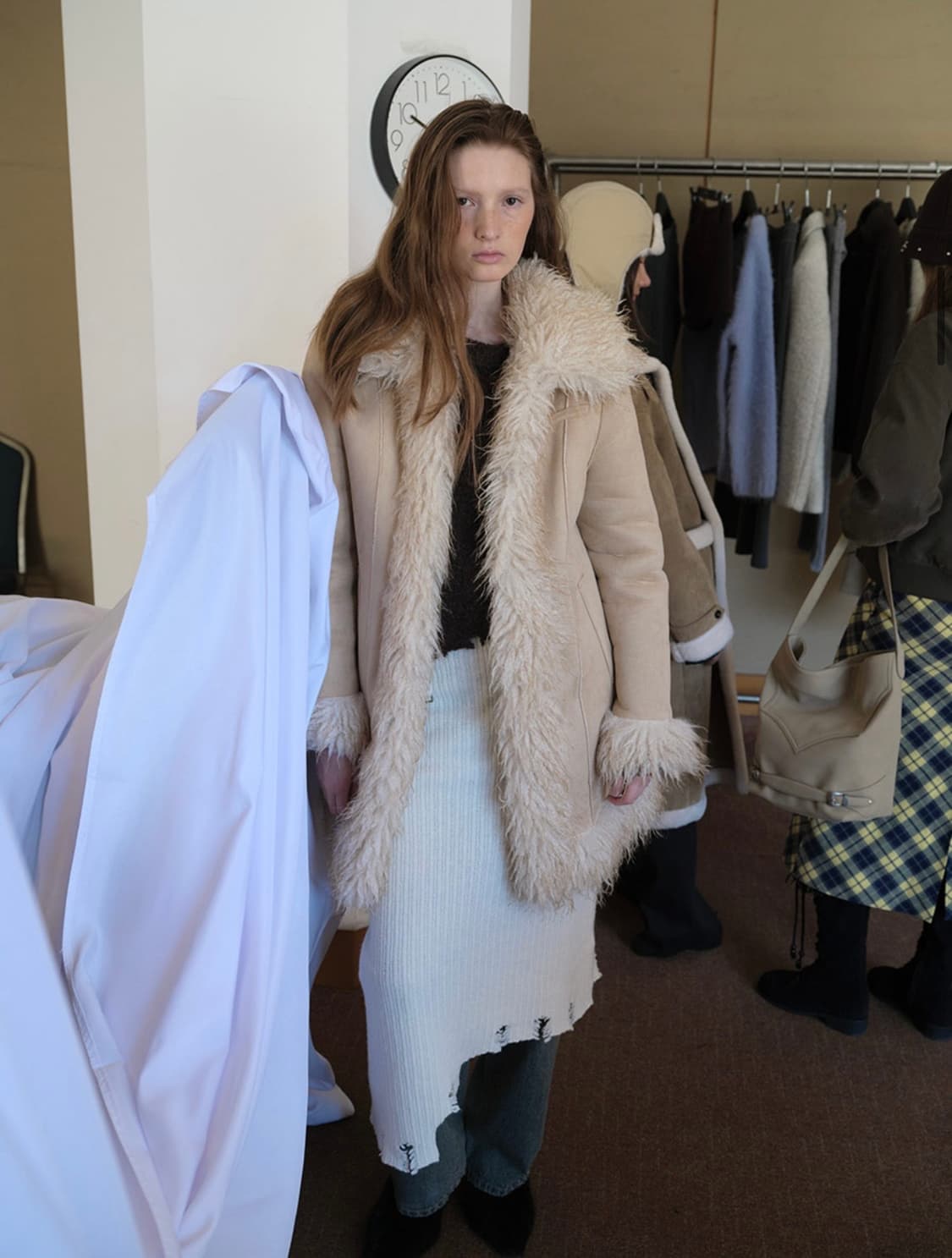 레이브 롱헤어 리버시블 무스탕 베이지 상품이미지1