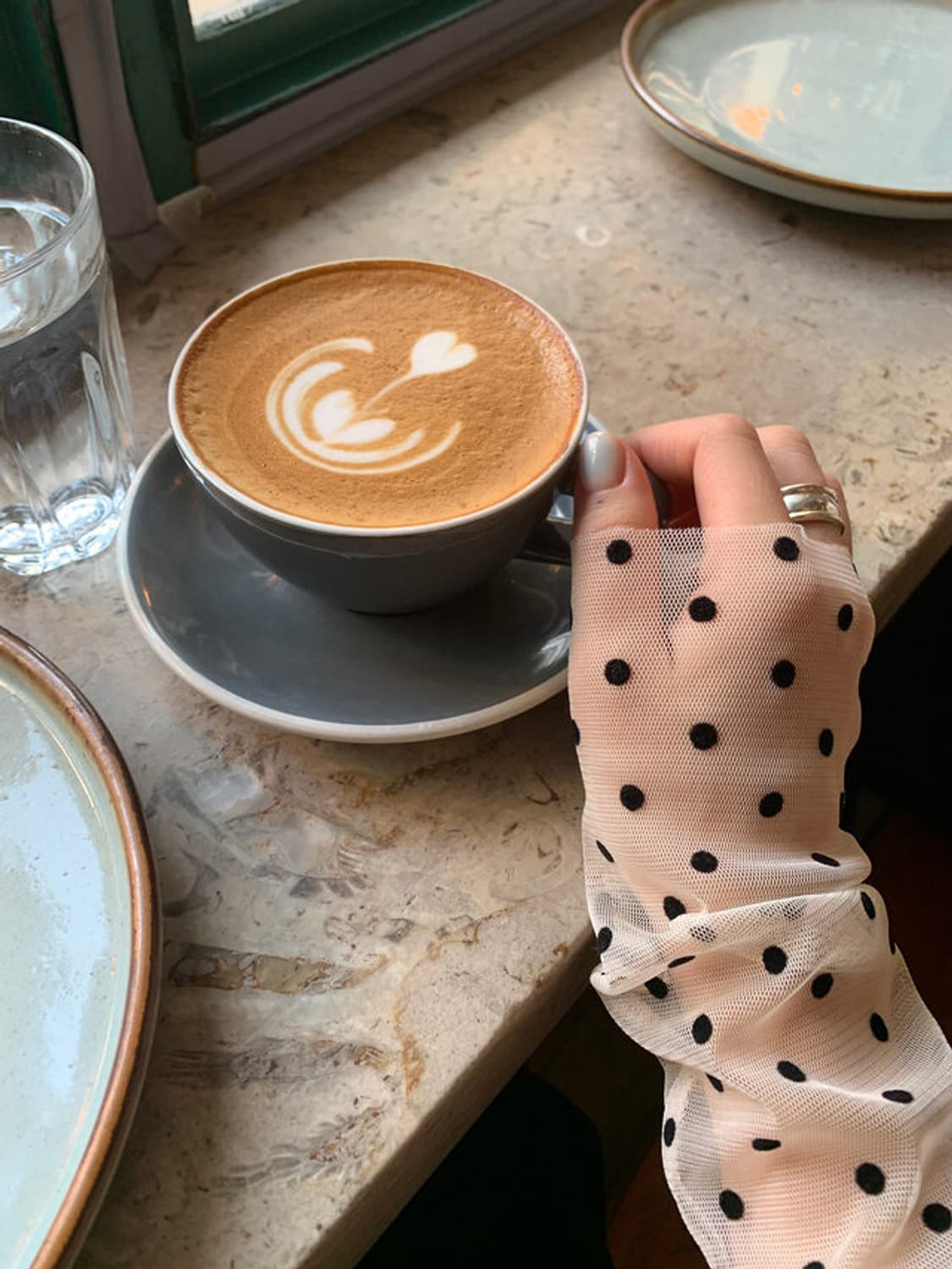 리넨느 linenne 레이어드 시스루 도트 티셔츠 상품이미지4