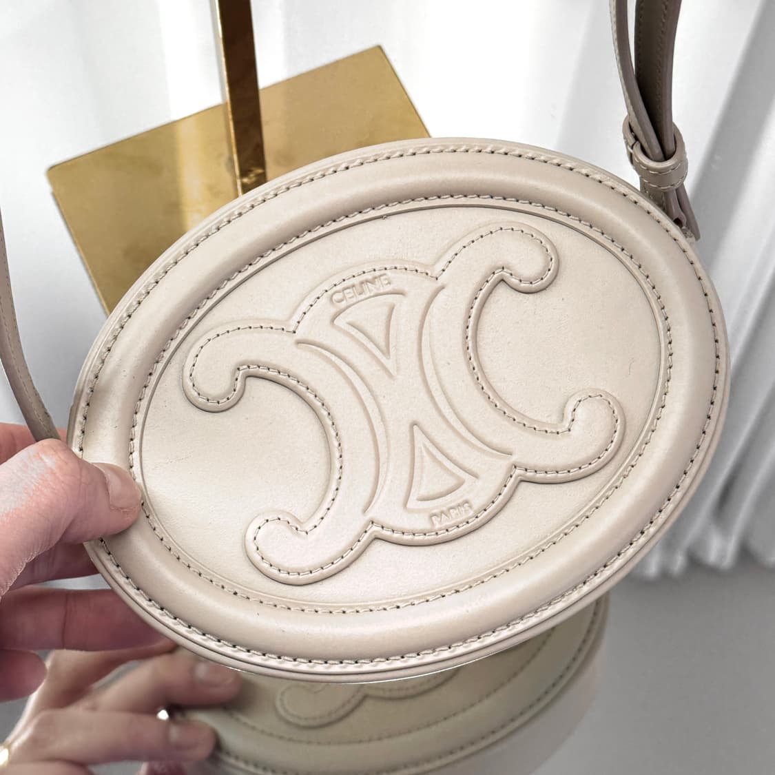 셀린느 오벌펄스 라이스 크로스백   상품이미지5