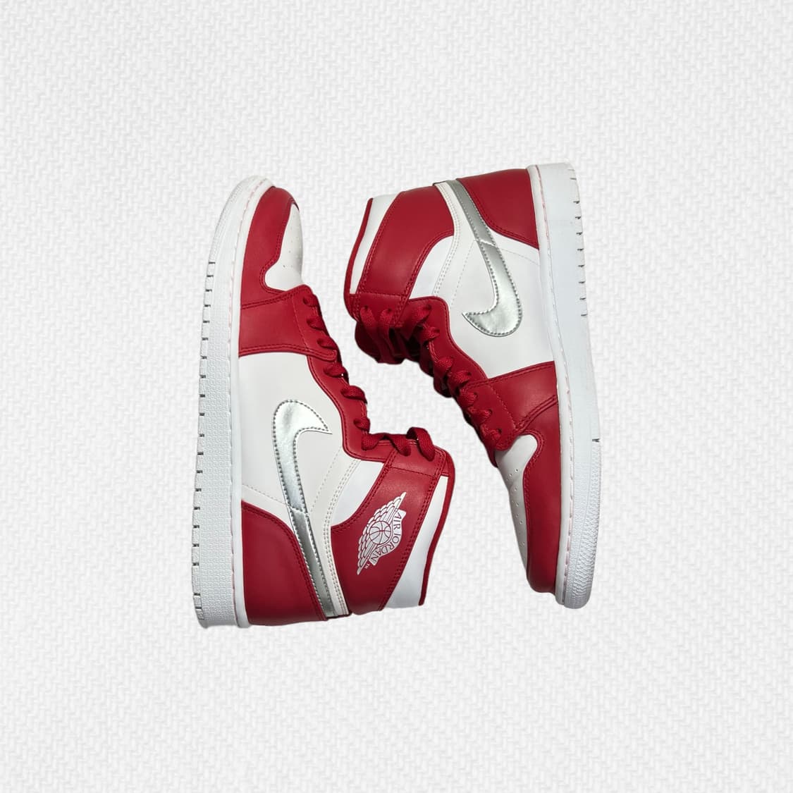 285 조던1 레트로 하이 실버 메달 상품이미지1