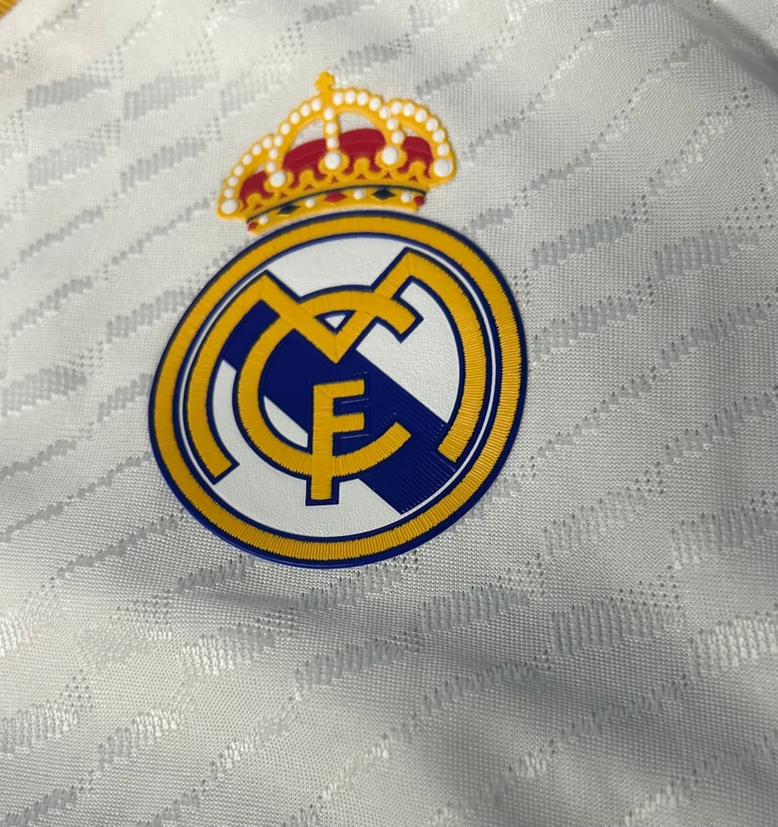 23/24 레알 마드리드 홈 어센틱 유니폼 상품이미지4