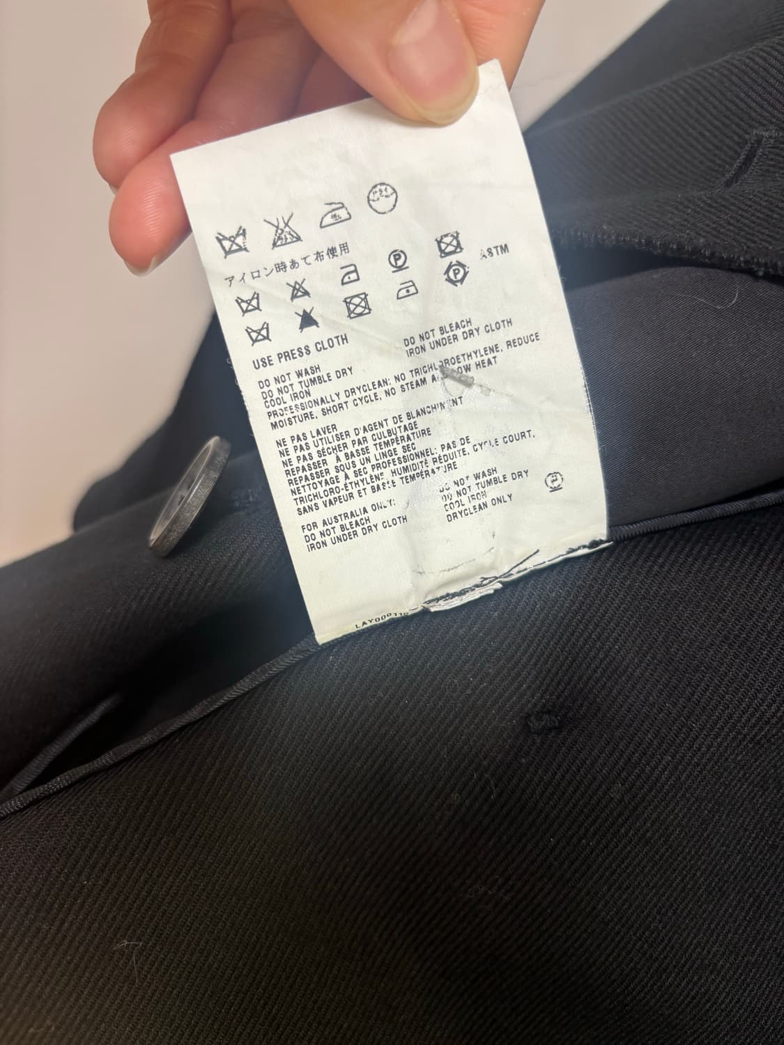 미우미우 블랙 벨티드 숏 트렌치 42 상품이미지5