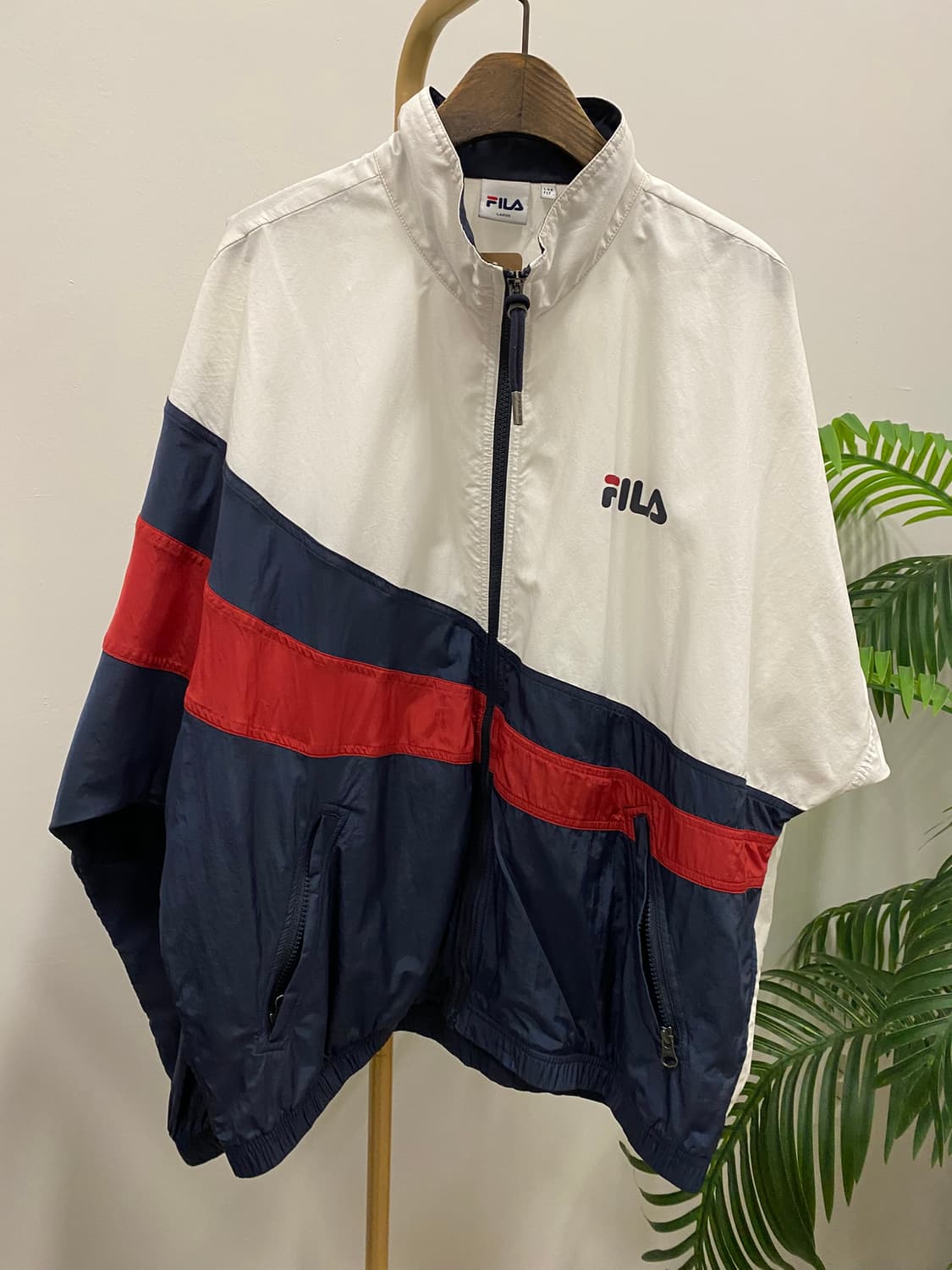 휠라 윈드브레이커 상품이미지1