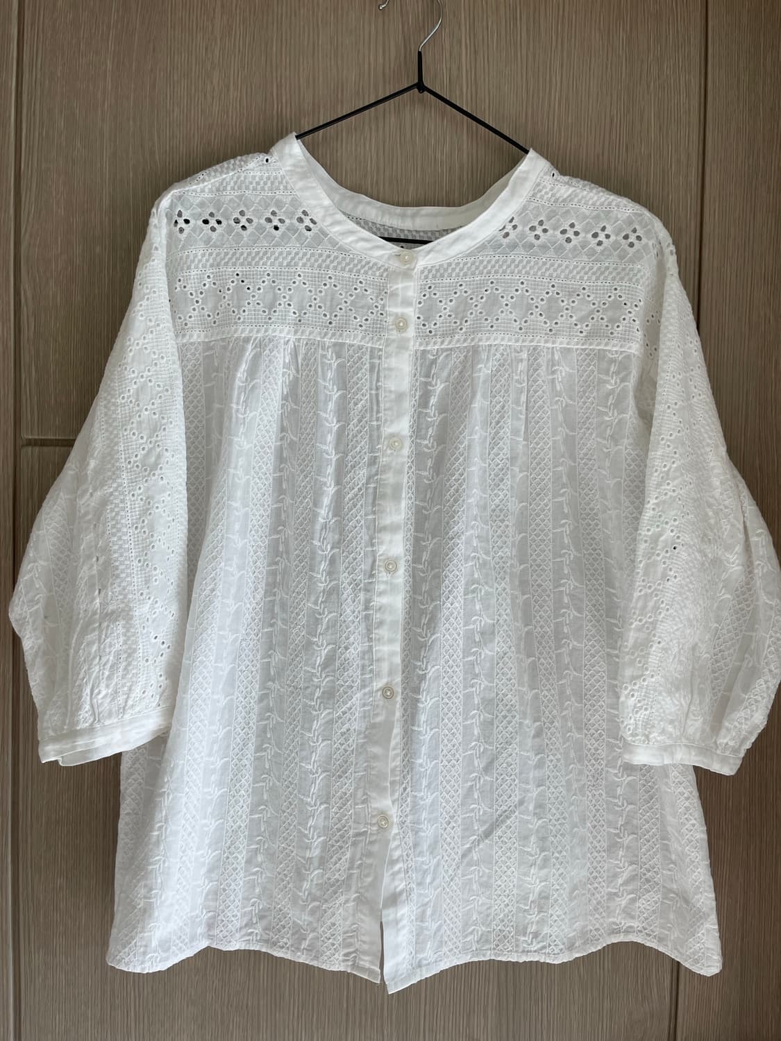 Studio Clip 모리걸 하구미 러블리 펀칭 면100 블라우스 상품이미지1