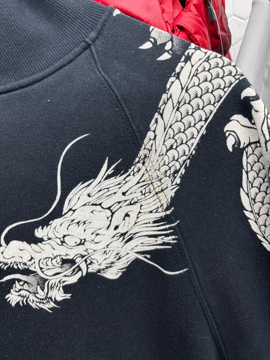 카라쿠리 타마시 오리엔탈 자수 집업 상품이미지8