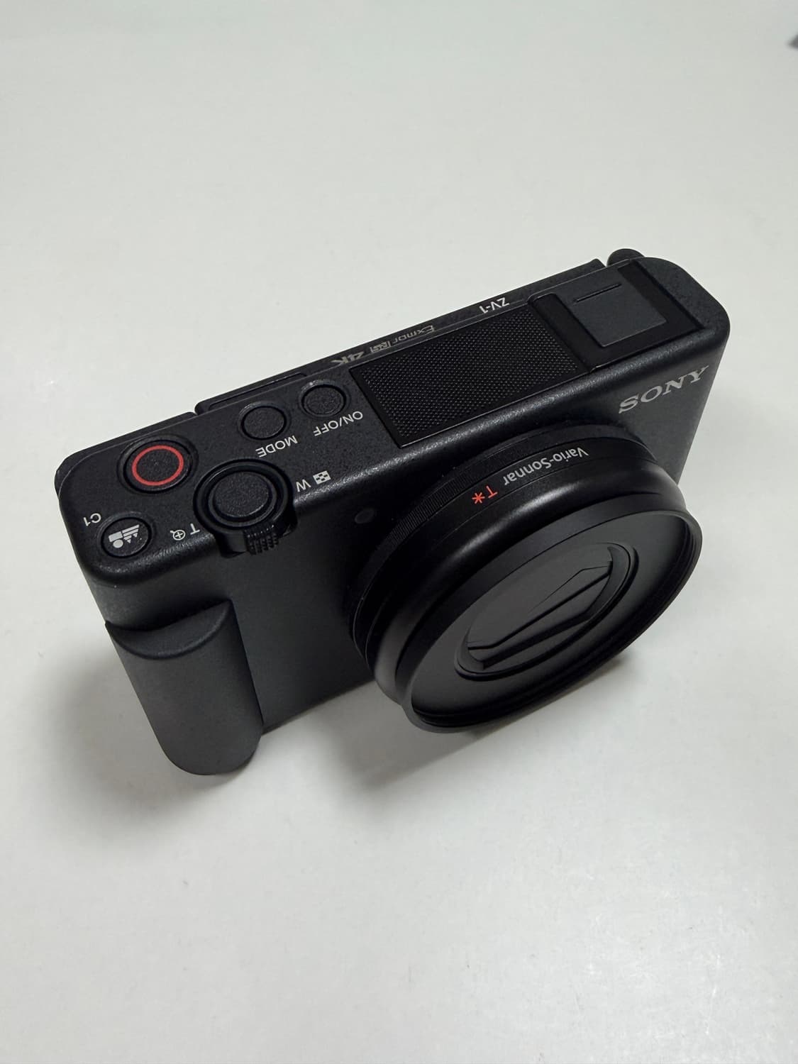 소니 ZV-1 브이로그 카메라 블랙 풀박스 상품이미지1