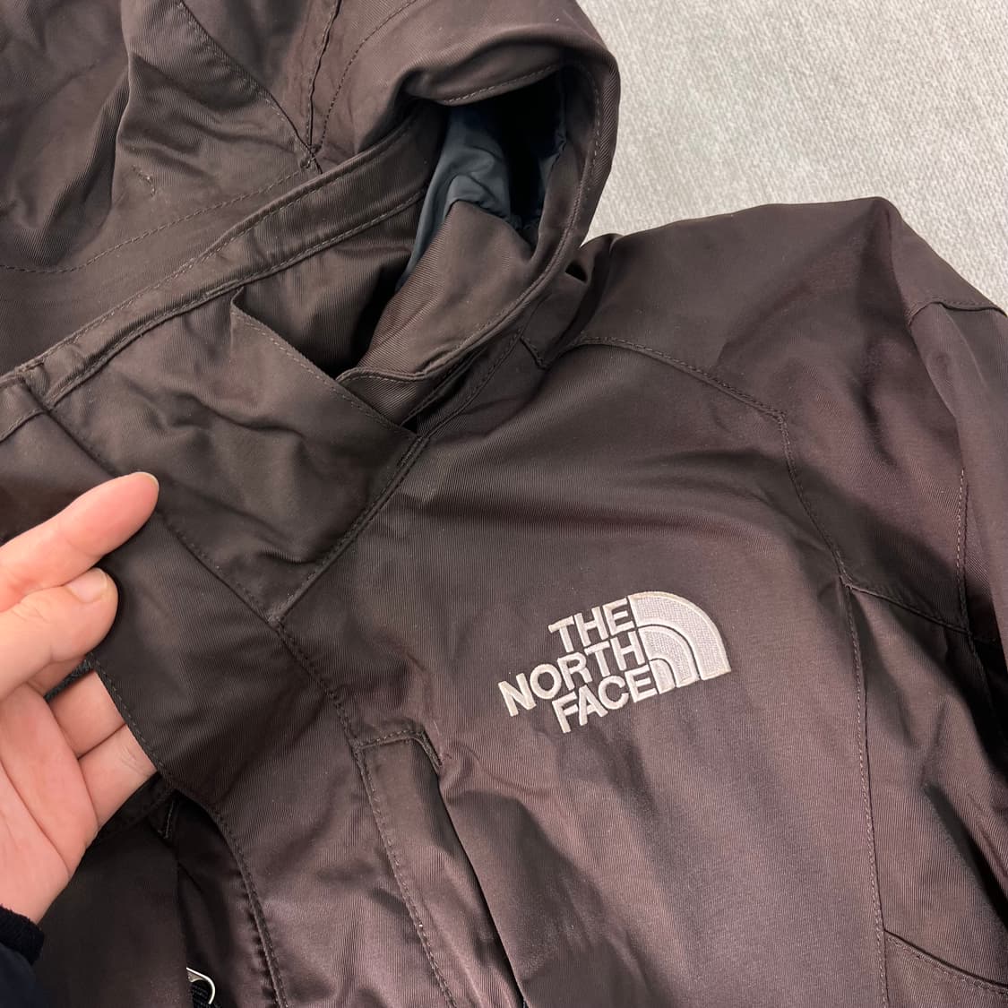 100 노스페이스 브라운 하이벤트 바람막이자켓 상품이미지2