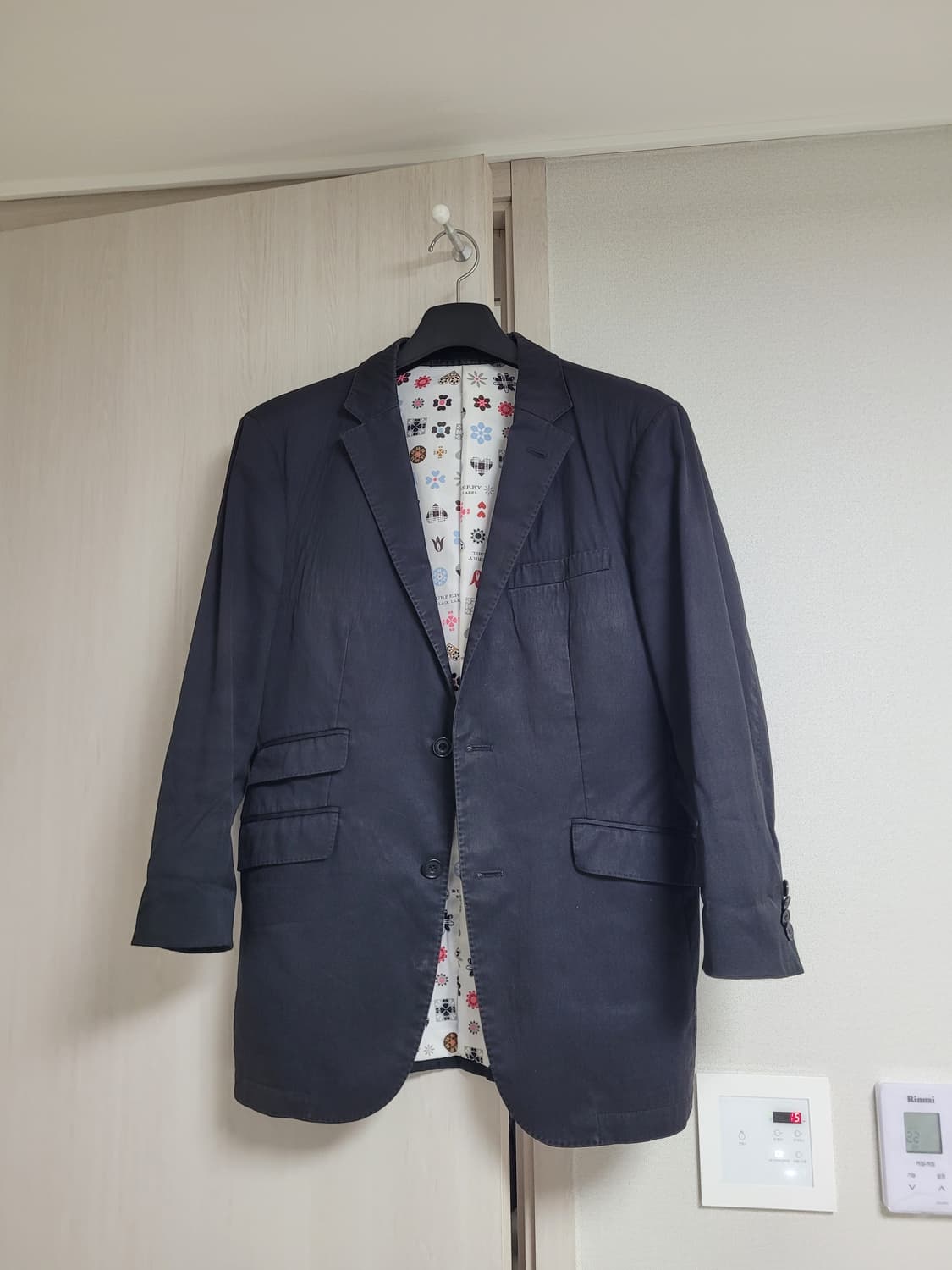 버버리 블랙라벨 남성블레이저 상품이미지1