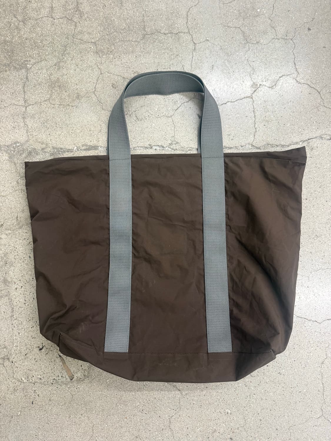 프라다 스포츠 브라운 빅토트백 상품이미지2